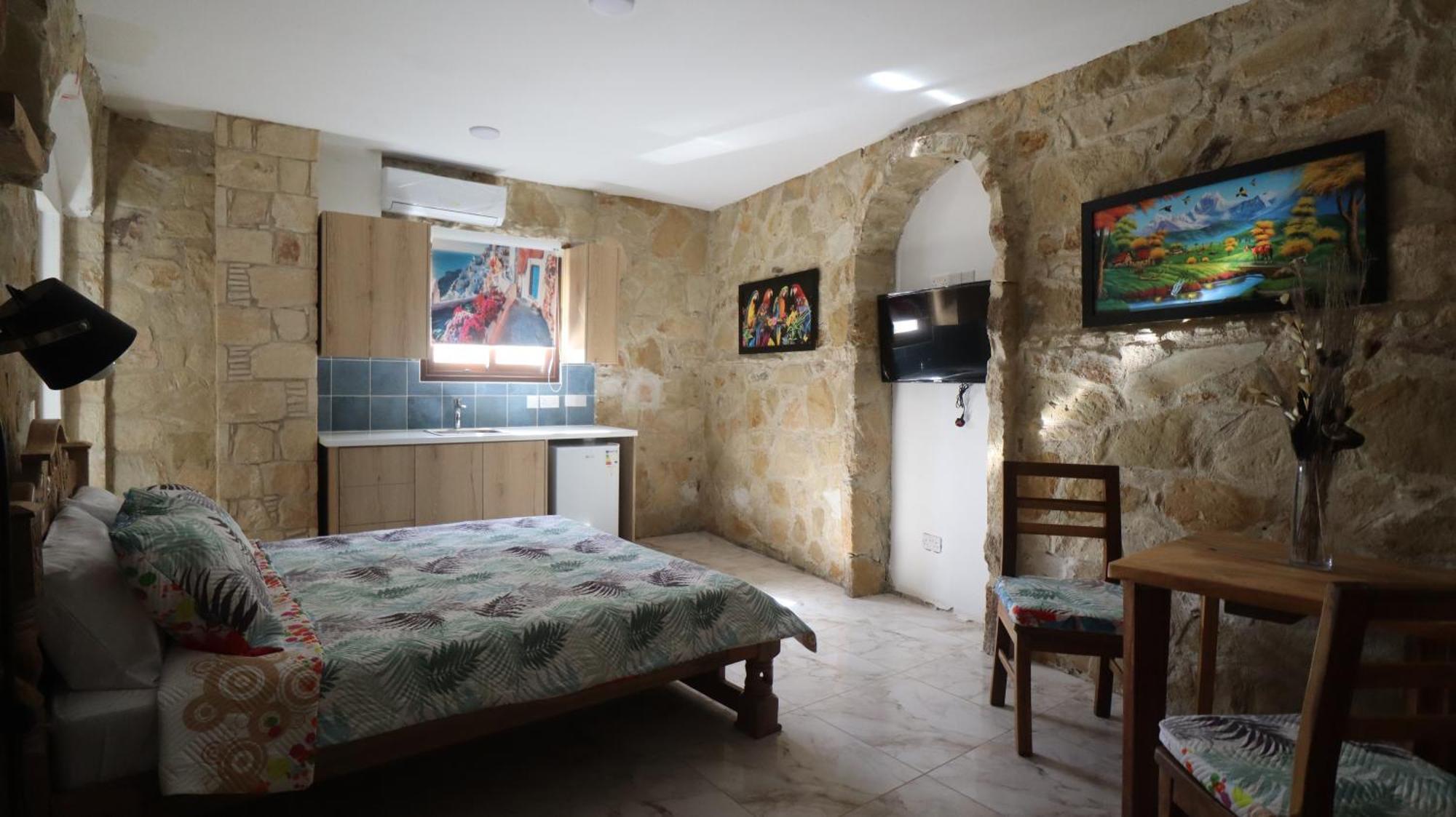 La Hacienda Cyprus Hotel Limassol Bagian luar foto
