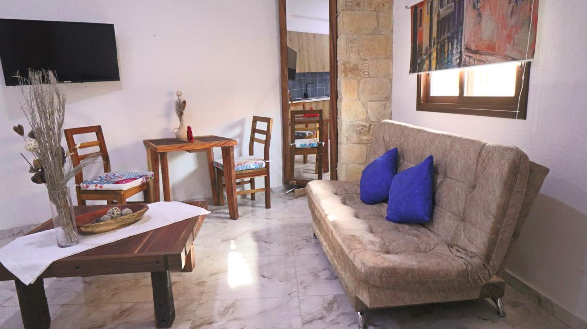 La Hacienda Cyprus Hotel Limassol Bagian luar foto